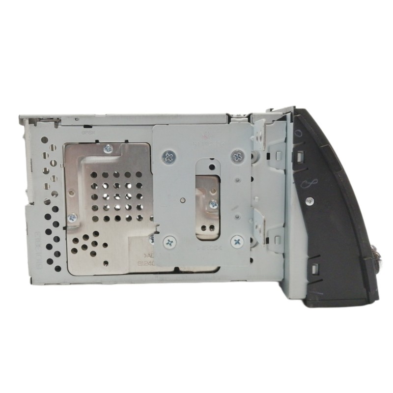 Recambio de sistema audio / radio cd para kia sorento emotion 4wd referencia OEM IAM A200XME 961502P800CA 961502P800AMCA