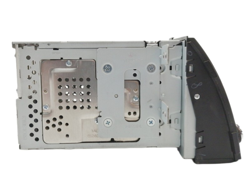 Recambio de sistema audio / radio cd para kia sorento emotion 4wd referencia OEM IAM A200XME 961502P800CA 961502P800AMCA