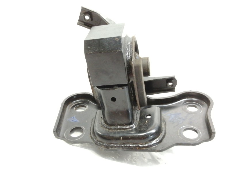 Recambio de soporte motor izquierdo para toyota auris ts referencia OEM IAM 84686  