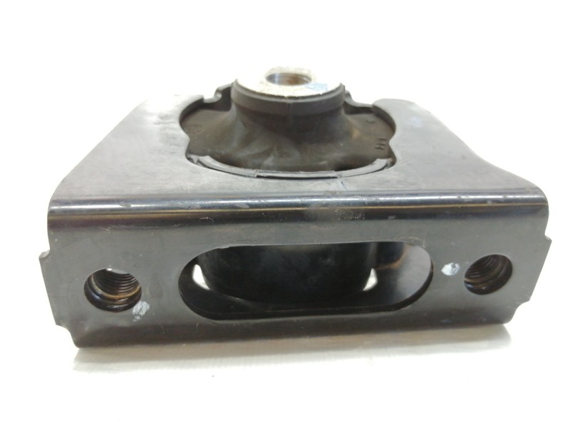 Recambio de soporte motor delantero para toyota auris ts referencia OEM IAM   