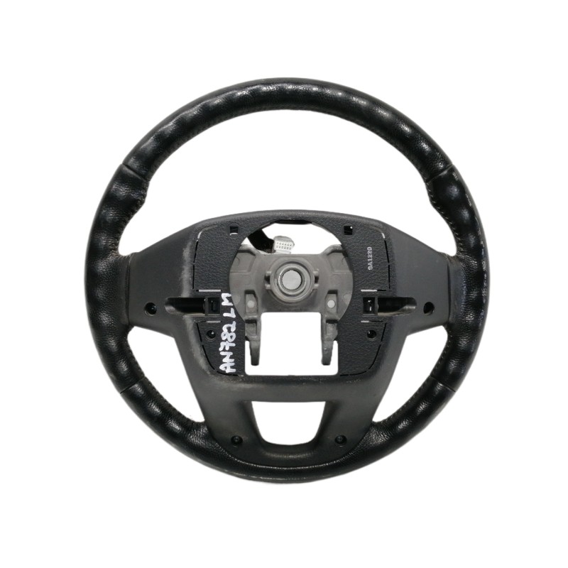 Recambio de volante para kia sorento emotion 4wd referencia OEM IAM 561202P100AMN 561302P000 