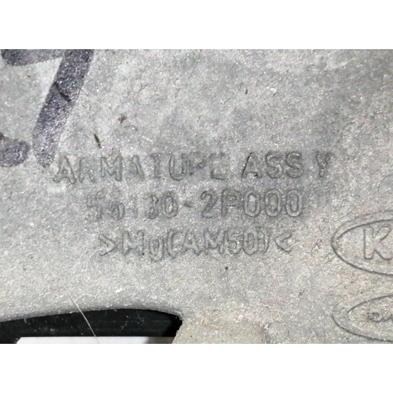 Recambio de volante para kia sorento emotion 4wd referencia OEM IAM 561202P100AMN 561302P000 