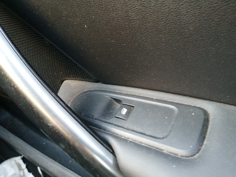 Recambio de mando elevalunas delantero derecho para peugeot rcz basis referencia OEM IAM 96565184XT 96565184 