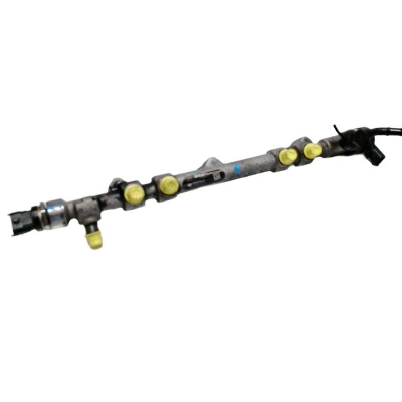 Recambio de rampa inyectora para kia sorento emotion 4wd referencia OEM IAM 314002F000 0445214211 