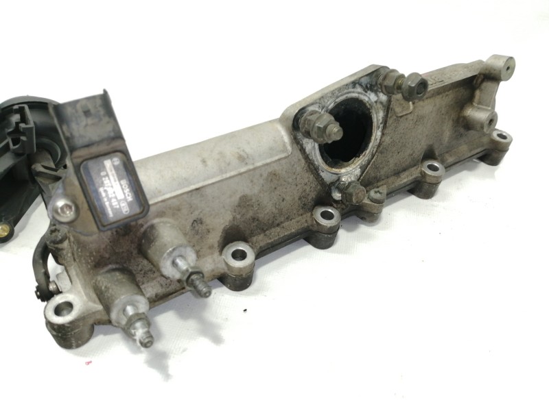 Recambio de colector admision para opel astra gtc cosmo referencia OEM IAM 897313459  