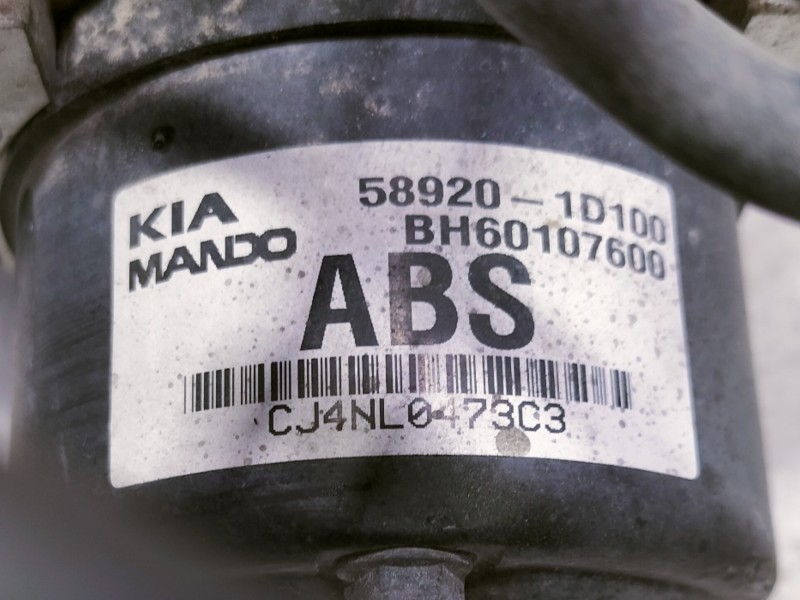 Recambio de abs para kia carens (un) referencia OEM IAM 589201D100 BH60107600 589201D100 5WY7509B 