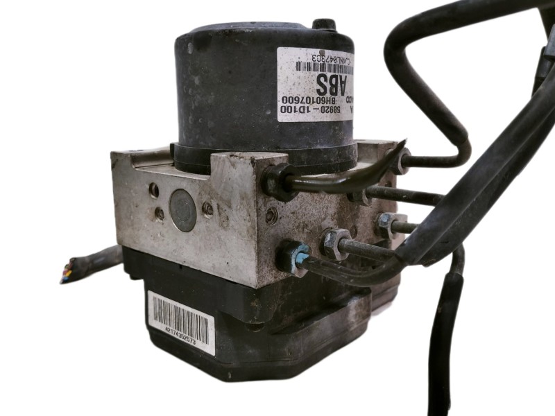 Recambio de abs para kia carens (un) referencia OEM IAM 589201D100 BH60107600 589201D100 5WY7509B 