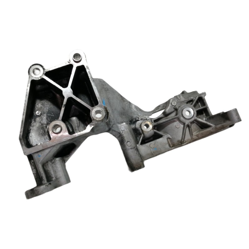 Recambio de soporte alternador para kia sorento emotion 4wd referencia OEM IAM   