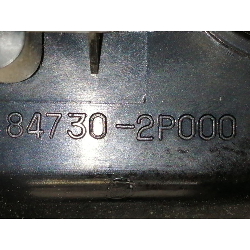 Recambio de moldura para kia sorento emotion 4wd referencia OEM IAM 933002P030 961202P00091230 847302P000