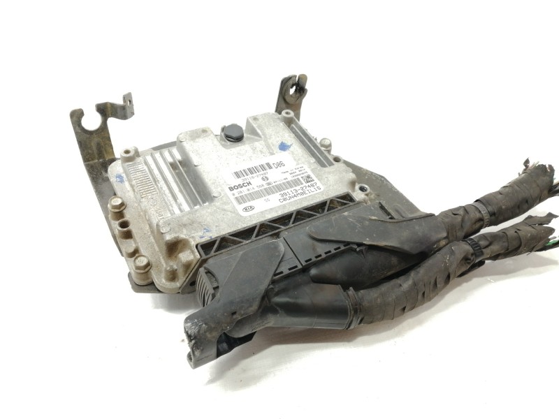 Recambio de centralita motor uce para kia carens (un) referencia OEM IAM 0281014568  