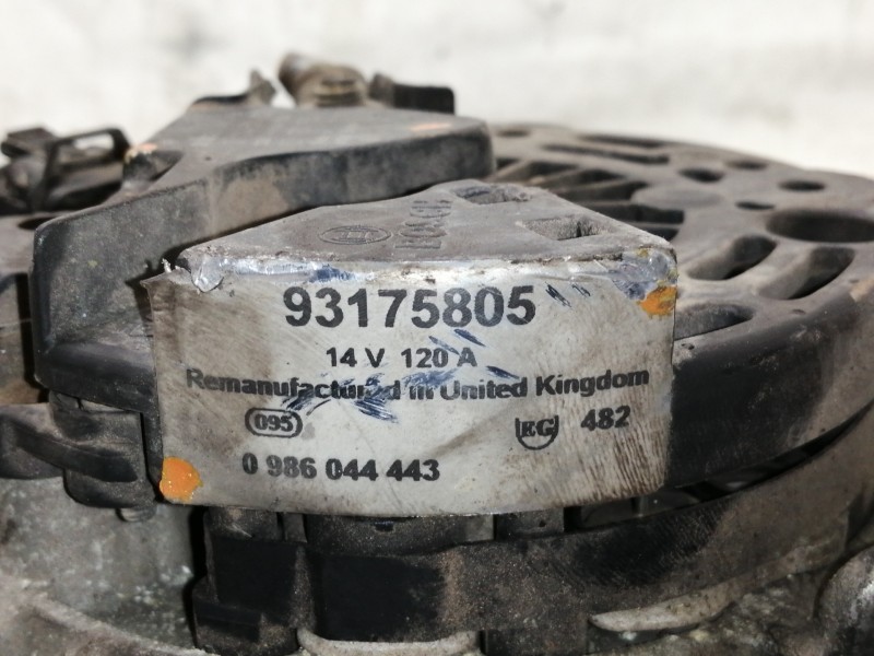Recambio de alternador para opel vectra c berlina comfort referencia OEM IAM 0124515032 09131133 93175805 0986044443 