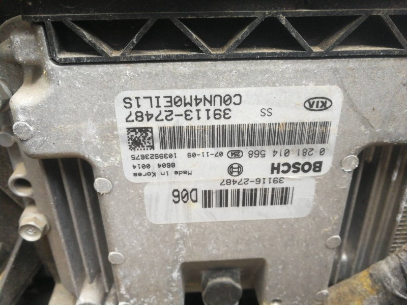 Recambio de centralita motor uce para kia carens (un) referencia OEM IAM 0281014568  