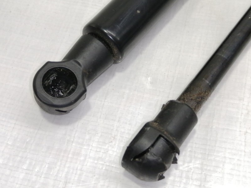 Recambio de amortiguadores maletero / porton para peugeot rcz basis referencia OEM IAM 0322960300N YM17465080 