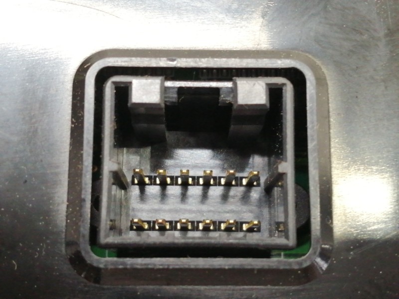 Recambio de mando calefaccion / aire acondicionado para kia carens (un) referencia OEM IAM 972501DXXX 1D550WK R550711011039