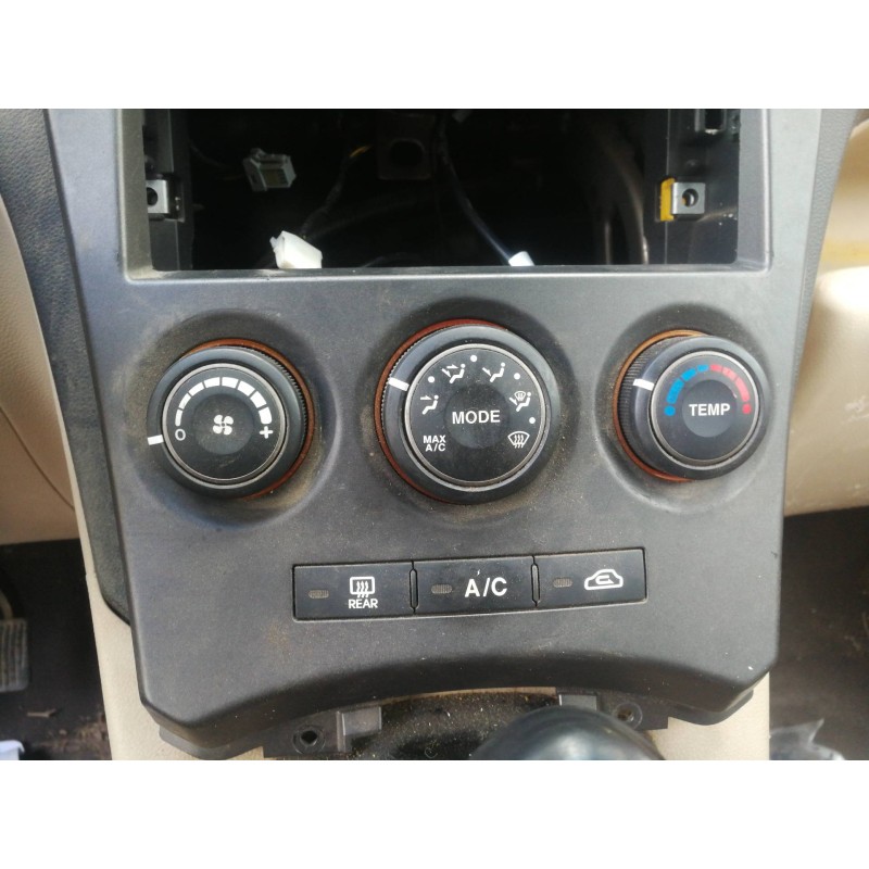 Recambio de mando calefaccion / aire acondicionado para kia carens (un) referencia OEM IAM 972501DXXX 1D550WK R550711011039