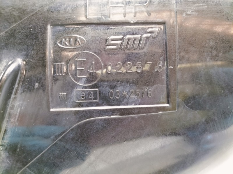 Recambio de retrovisor derecho para kia carens (un) referencia OEM IAM 876201D7109H E4022576 ELECTRICO 