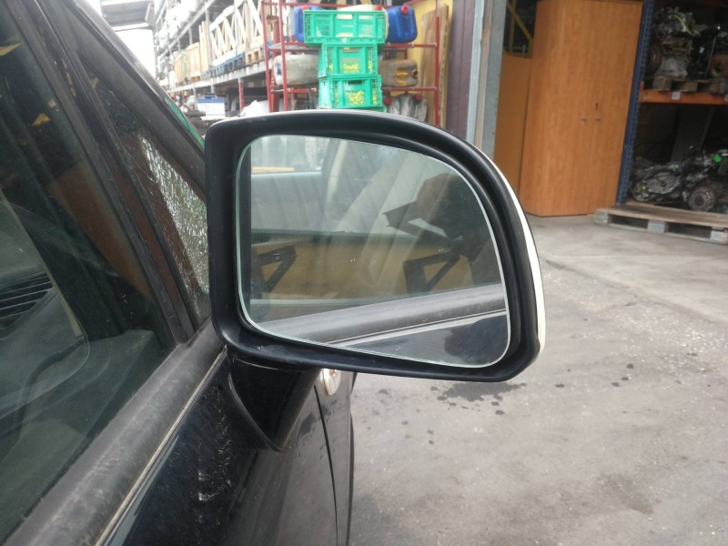 Recambio de retrovisor derecho para kia carens (un) referencia OEM IAM 876201D7109H E4022576 ELECTRICO 