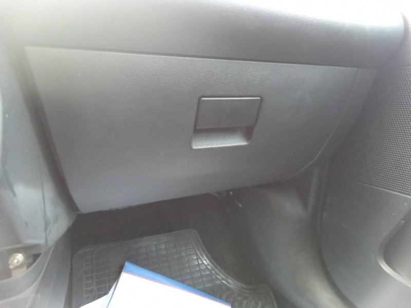 Recambio de guantera para ford fiesta (cbk) ambiente referencia OEM IAM 2S61A06024  