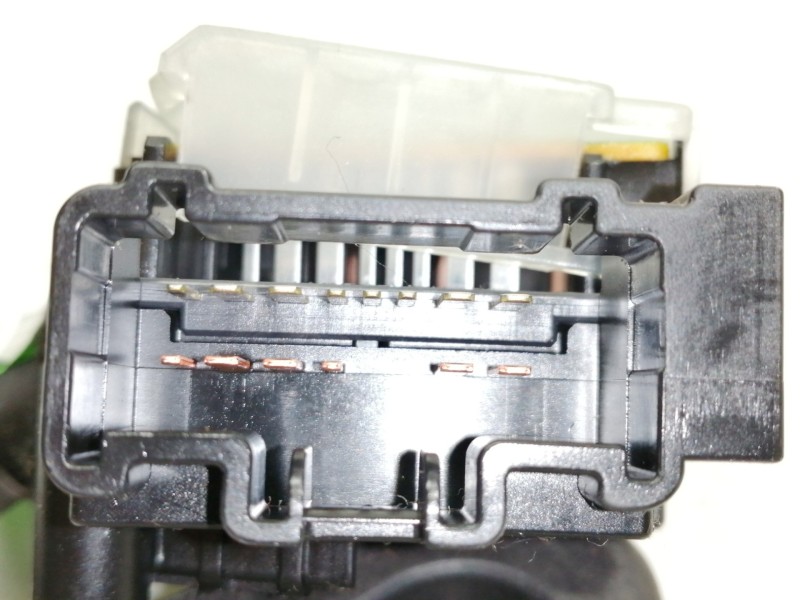 Recambio de mando limpia para toyota avensis wagon (t25) 2.0 d-4d executive referencia OEM IAM 173654LH  