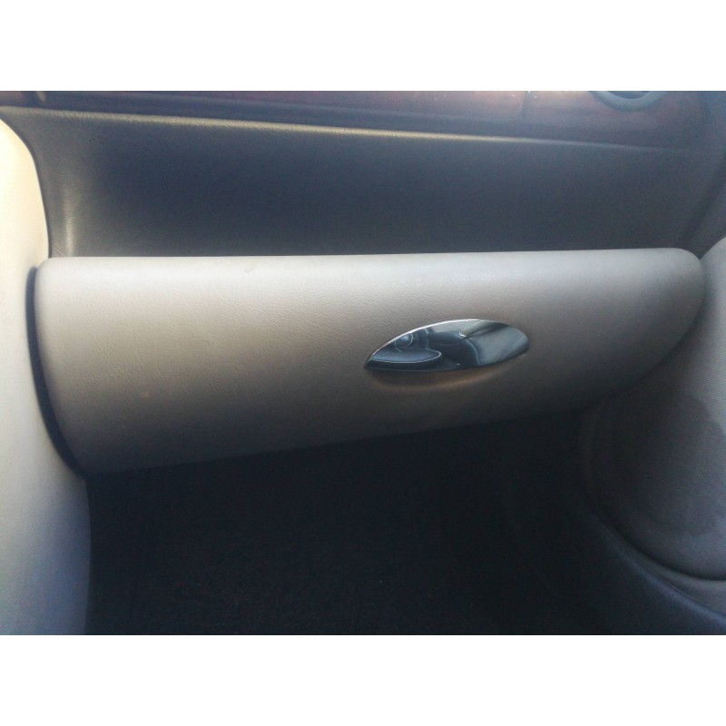 Recambio de guantera para mg serie 75 (rj) 2.0 cdt comfort referencia OEM IAM FFK100090  