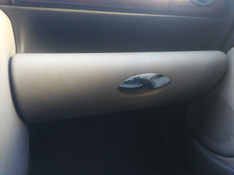 Recambio de guantera para mg serie 75 (rj) 2.0 cdt comfort referencia OEM IAM FFK100090  