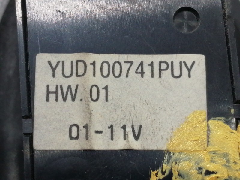 Recambio de mando elevalunas trasero derecho para mg serie 75 (rj) 2.0 cdt comfort referencia OEM IAM YUD100741PUY  
