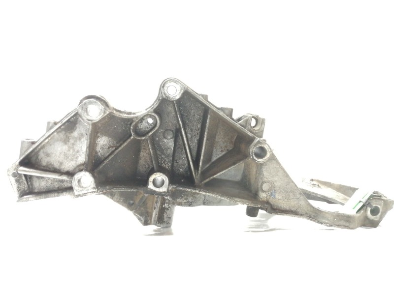 Recambio de soporte alternador para renault espace iv (jk0) dynamique referencia OEM IAM 8200154164  