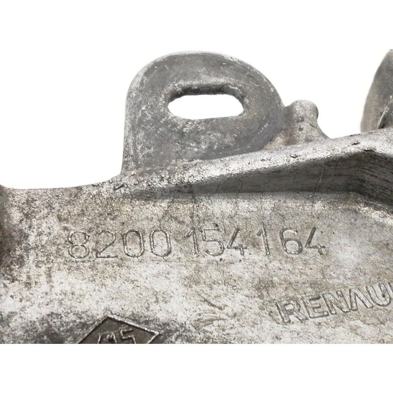 Recambio de soporte alternador para renault espace iv (jk0) dynamique referencia OEM IAM 8200154164  