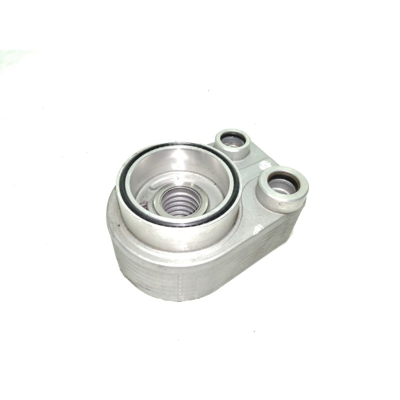 Recambio de enfriador aceite motor para nissan juke (f15) acenta referencia OEM IAM 213059324R  