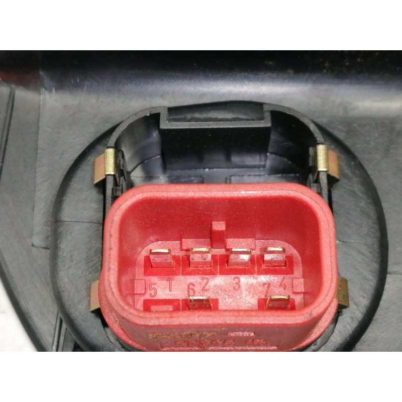 Recambio de mando elevalunas delantero derecho para ford fusion (cbk) 1.4 tdci cat referencia OEM IAM 488031  