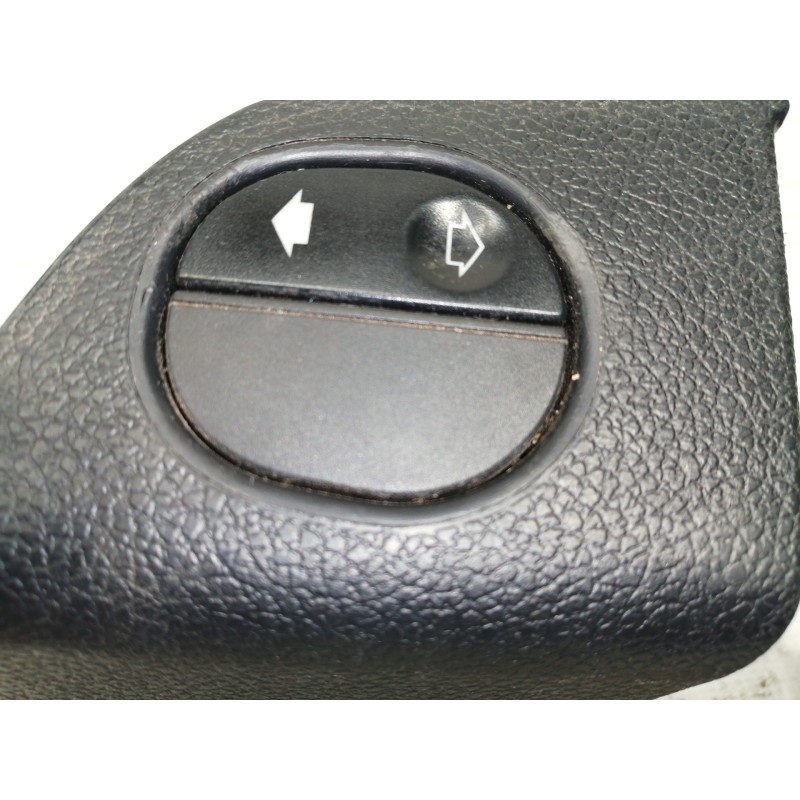 Recambio de mando elevalunas delantero derecho para ford fusion (cbk) 1.4 tdci cat referencia OEM IAM 488031  