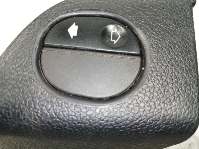 Recambio de mando elevalunas delantero derecho para ford fusion (cbk) 1.4 tdci cat referencia OEM IAM 488031  