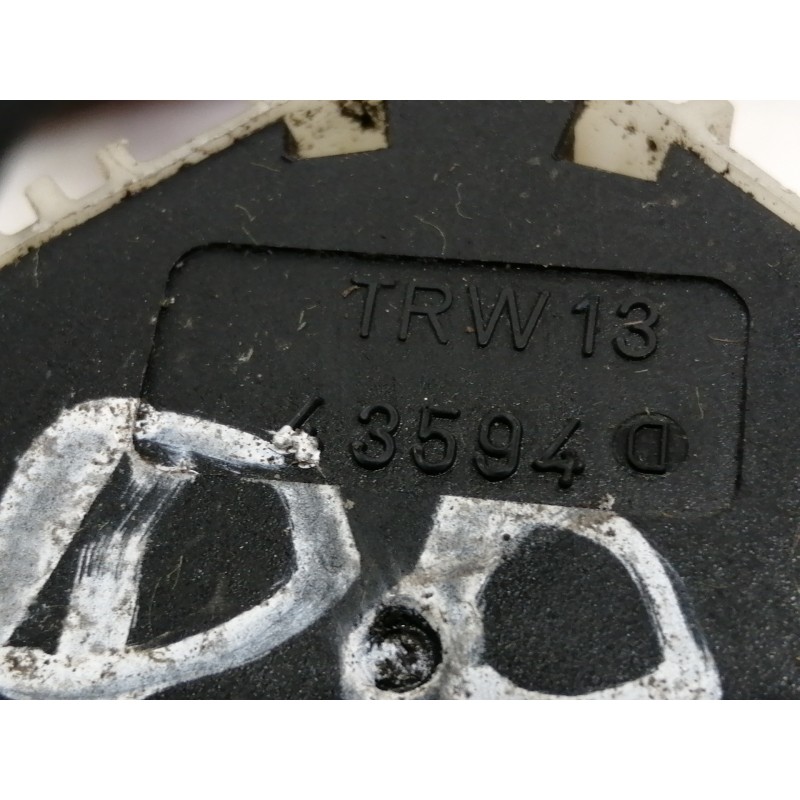 Recambio de cinturon seguridad delantero derecho para nissan kubistar (x76) premium (l1) referencia OEM IAM 33042120  