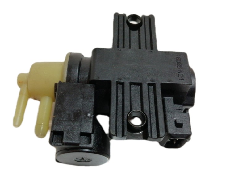 Recambio de valvula aire adicional para nissan juke (f15) acenta referencia OEM IAM 8200790180  
