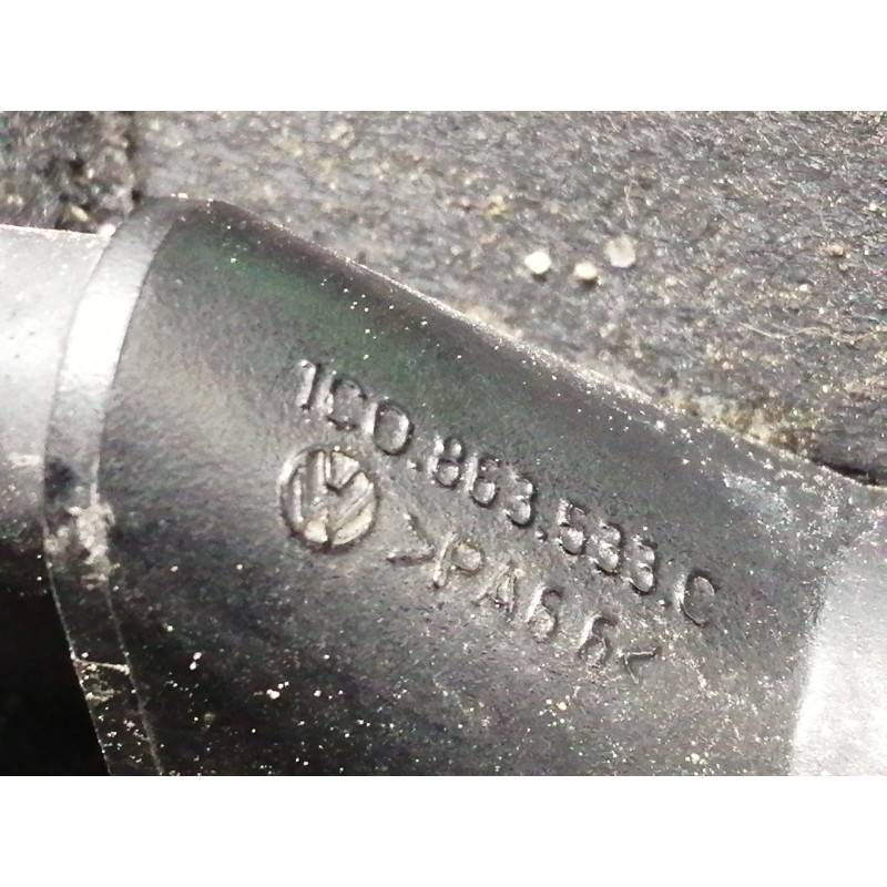 Recambio de bandeja trasera para volkswagen new beetle (9c1/1c1) 1.6 referencia OEM IAM 1C0867769C  