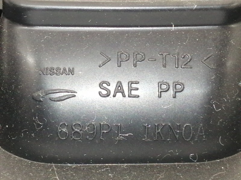 Recambio de guantera para nissan juke (f15) acenta referencia OEM IAM 689P11KN0A  