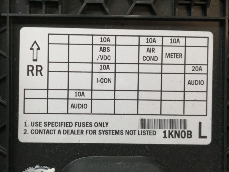 Recambio de guantera para nissan juke (f15) acenta referencia OEM IAM 689P11KN0A  