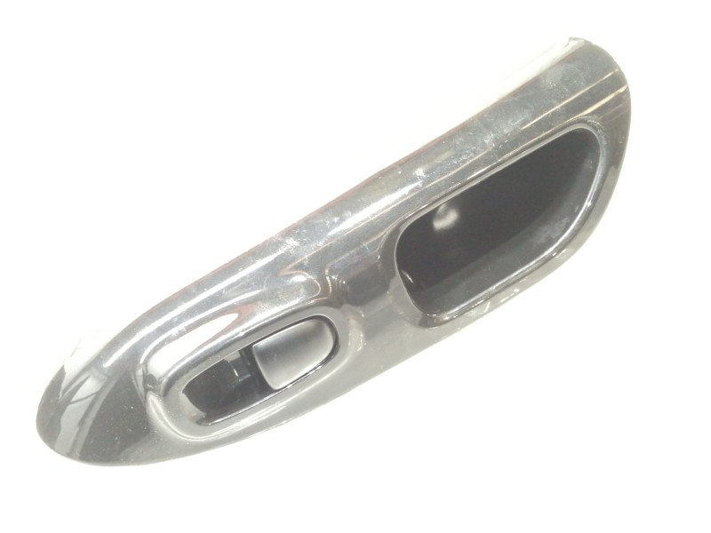 Recambio de mando elevalunas trasero izquierdo para nissan juke (f15) acenta referencia OEM IAM 829611KA2A  