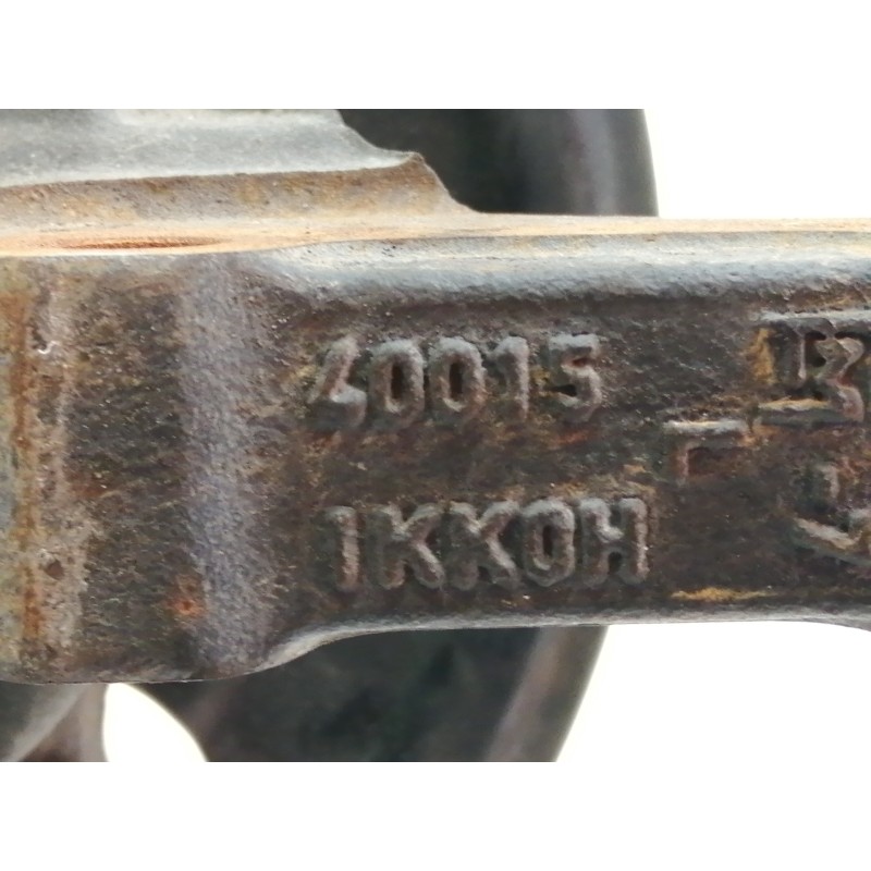 Recambio de mangueta delantera izquierda para nissan juke (f15) acenta referencia OEM IAM 400151KK0H  