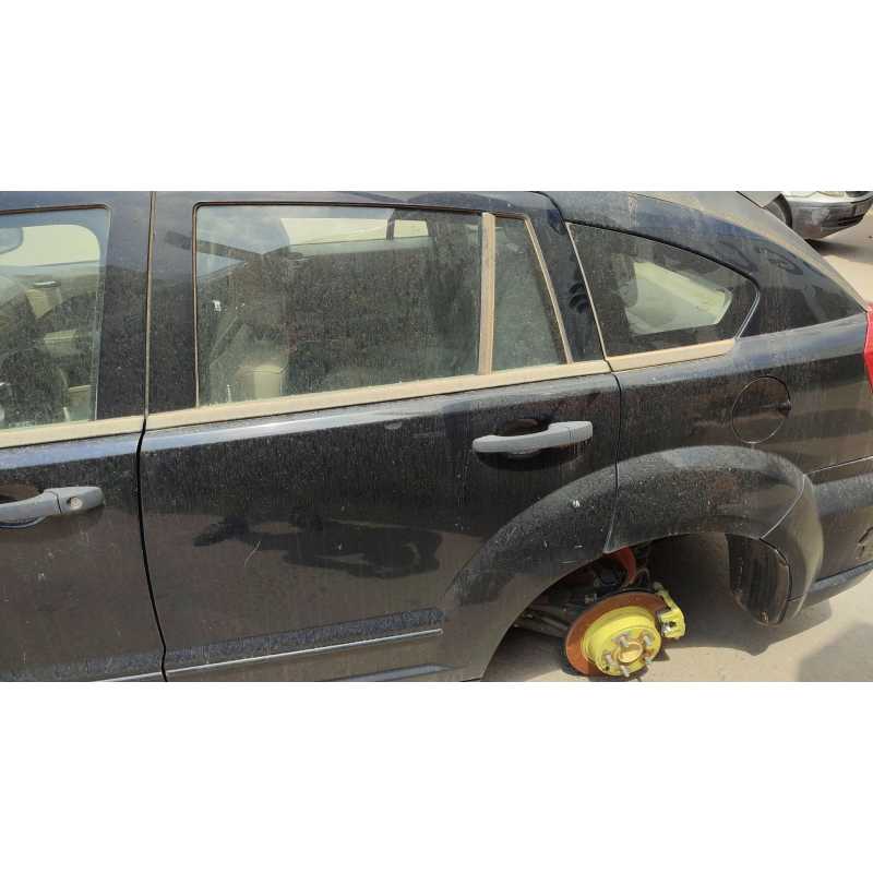 Recambio de puerta trasera izquierda para dodge caliber 2.0 crd referencia OEM IAM   