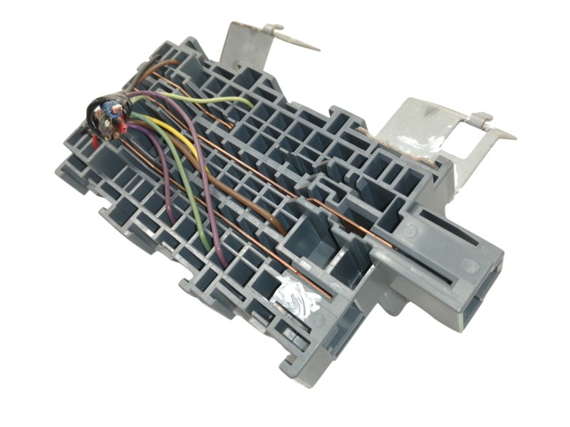 Recambio de caja reles / fusibles para nissan juke (f15) acenta referencia OEM IAM   