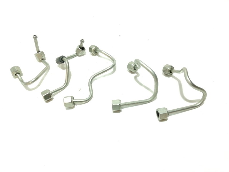 Recambio de tubo para nissan juke (f15) acenta referencia OEM IAM 6845R396  