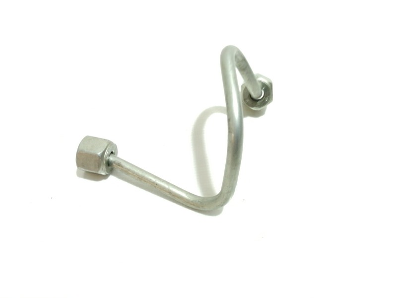 Recambio de tubo para nissan juke (f15) acenta referencia OEM IAM 6845R396  