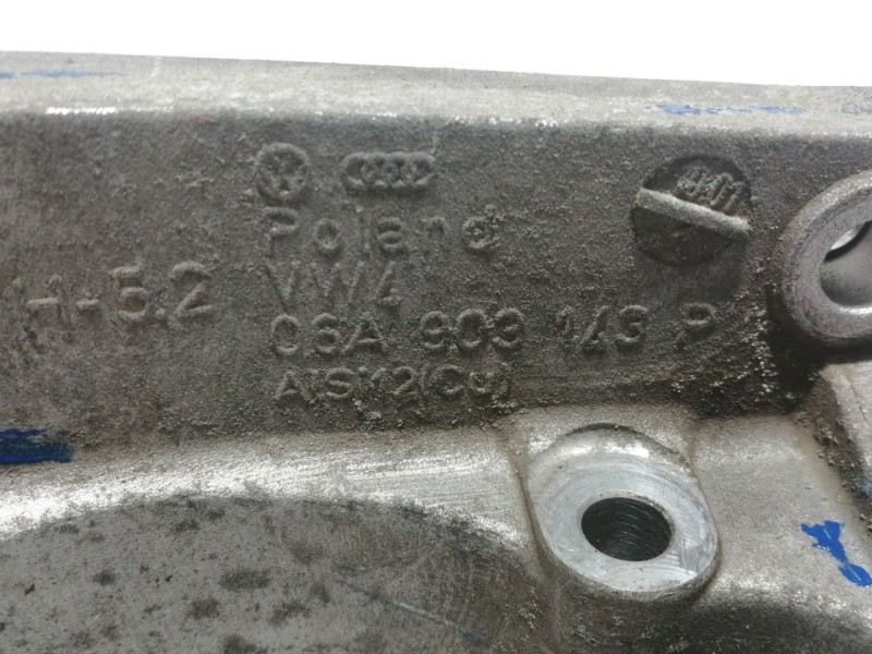 Recambio de soporte alternador para volkswagen new beetle (9c1/1c1) 1.6 referencia OEM IAM 06A903143P  