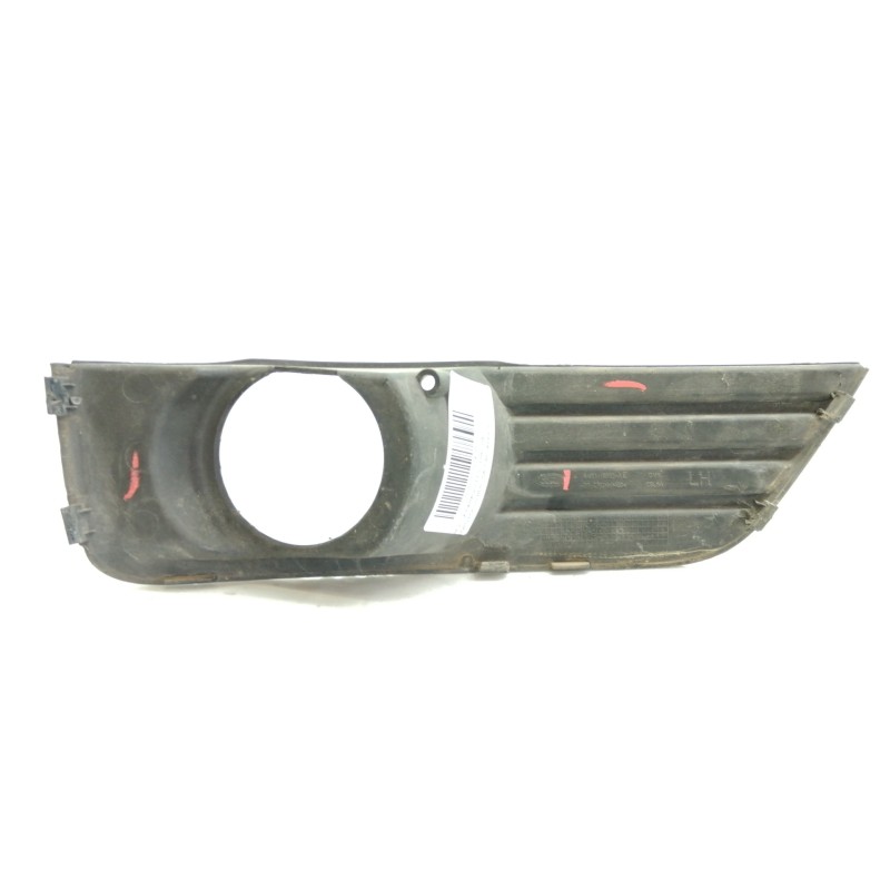 Recambio de rejilla paragolpes derecha para ford focus berlina (cap) ambiente (d) referencia OEM IAM 4M5119953  
