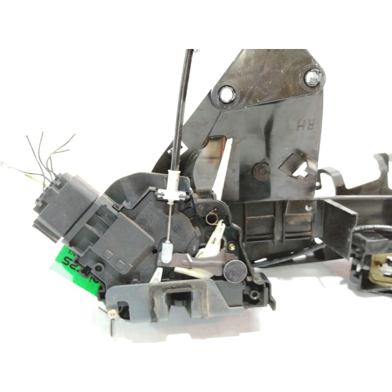 Recambio de cerradura puerta delantera derecha para ford focus berlina (cap) 1.6 cat referencia OEM IAM 24000010013  