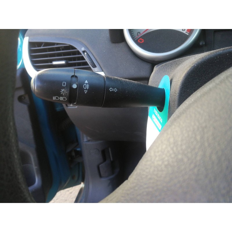 Recambio de mando multifuncion para peugeot 207 confort referencia OEM IAM 96630732XT  