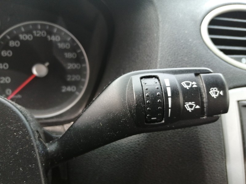 Recambio de mando limpia para ford focus berlina (cap) 1.6 cat referencia OEM IAM 17D940  