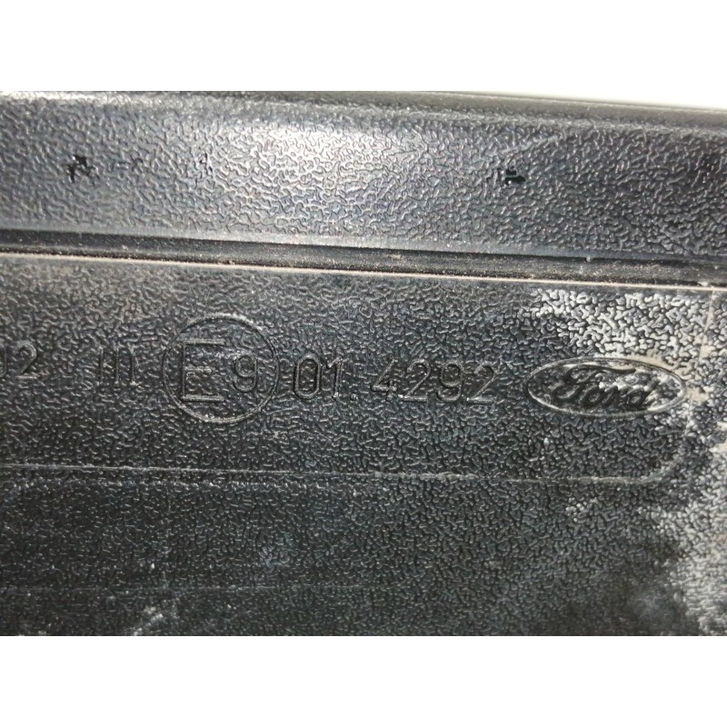 Recambio de retrovisor derecho para ford focus berlina (cap) 1.6 cat referencia OEM IAM 014292  