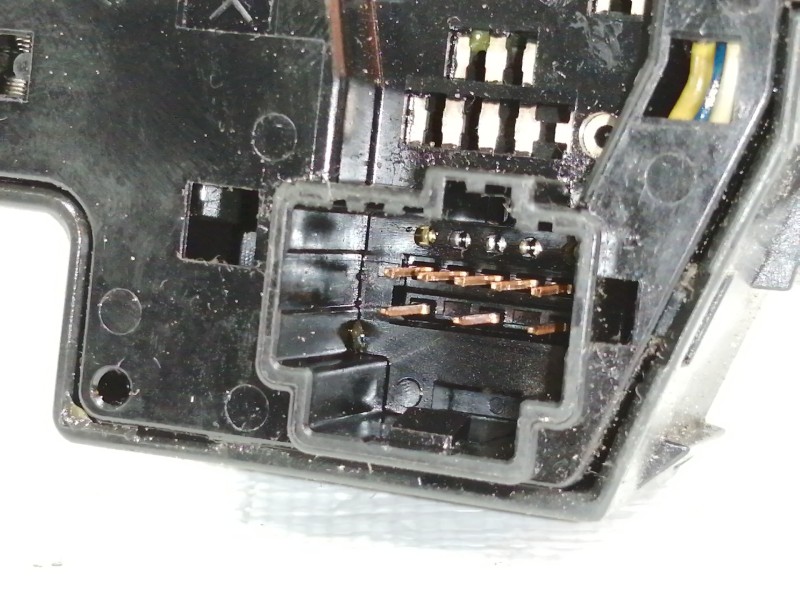 Recambio de mando intermitentes para ford focus berlina (cap) 1.6 cat referencia OEM IAM 17D940B  